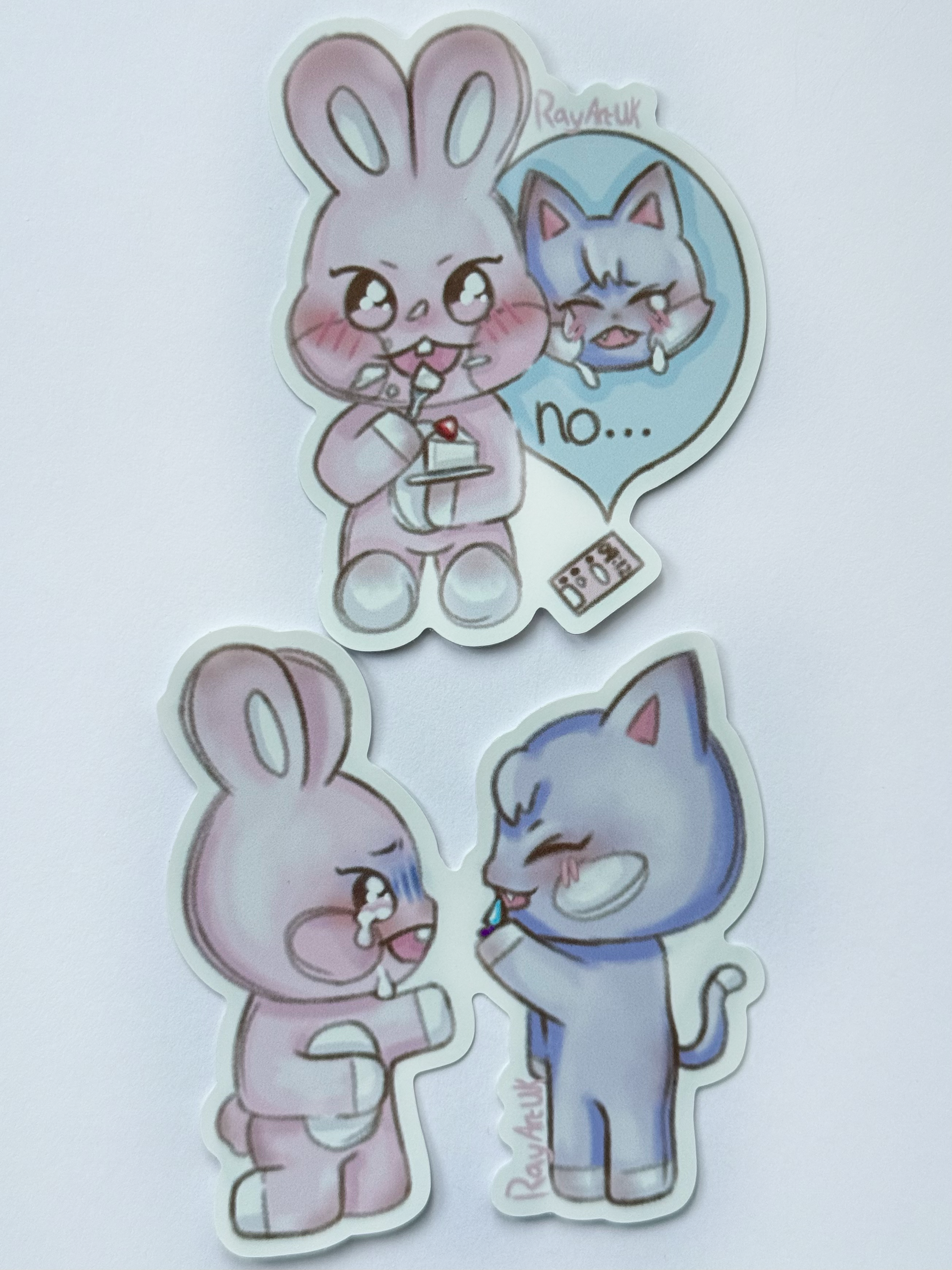 Kpop animal stickers (the strawberry cake saga)